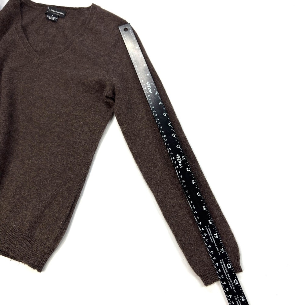 C by Bloomingdale's Cashmere Sweater Womens Size M V-Neck Pullover Brown - Picture 7 of 7